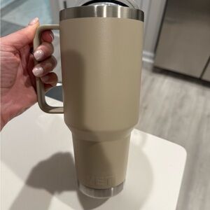 YETI Beige Travel Mug with Handle